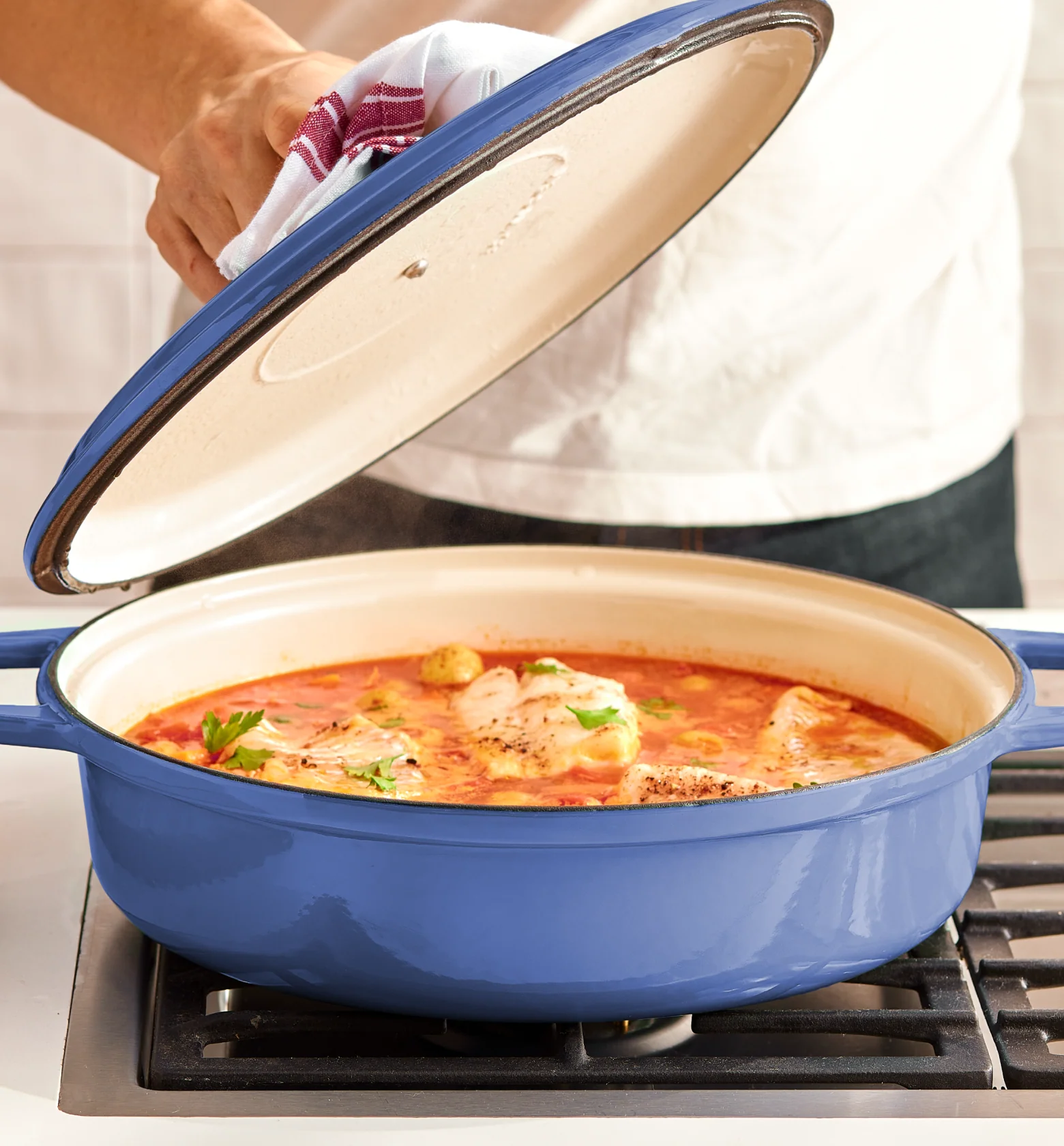 5.5 QT Enamel Cast-Iron Braiser - Gray - Final Sale - Image 5