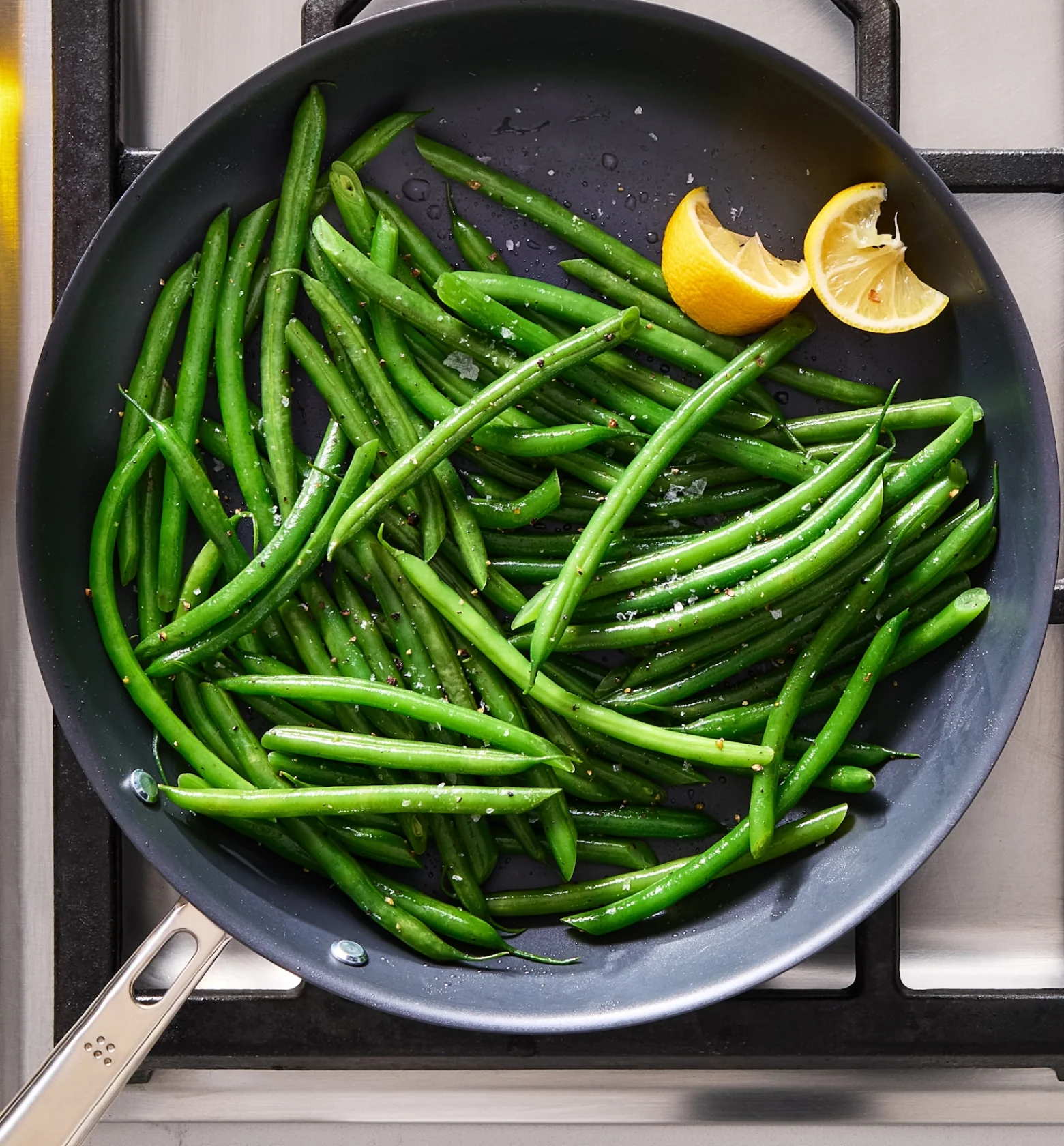 Carbon Nonstick™ Frying Pan - Image 7