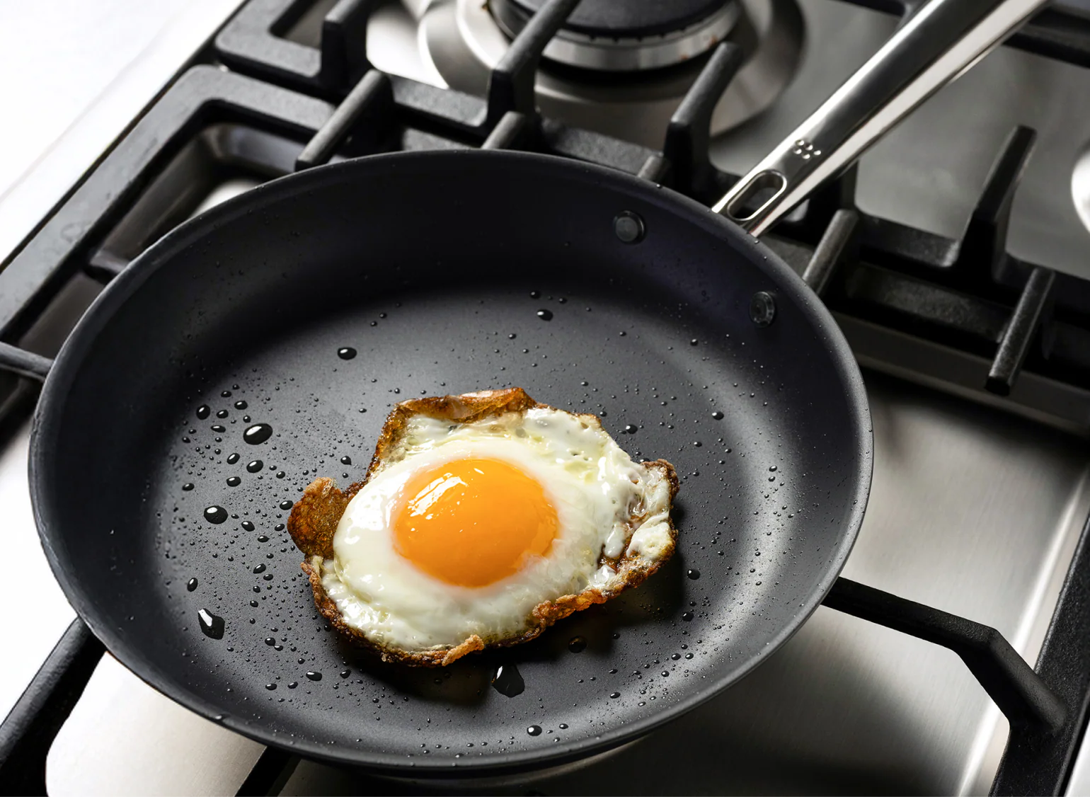 Personalized Carbon Nonstick™ Frying Pan - Image 5