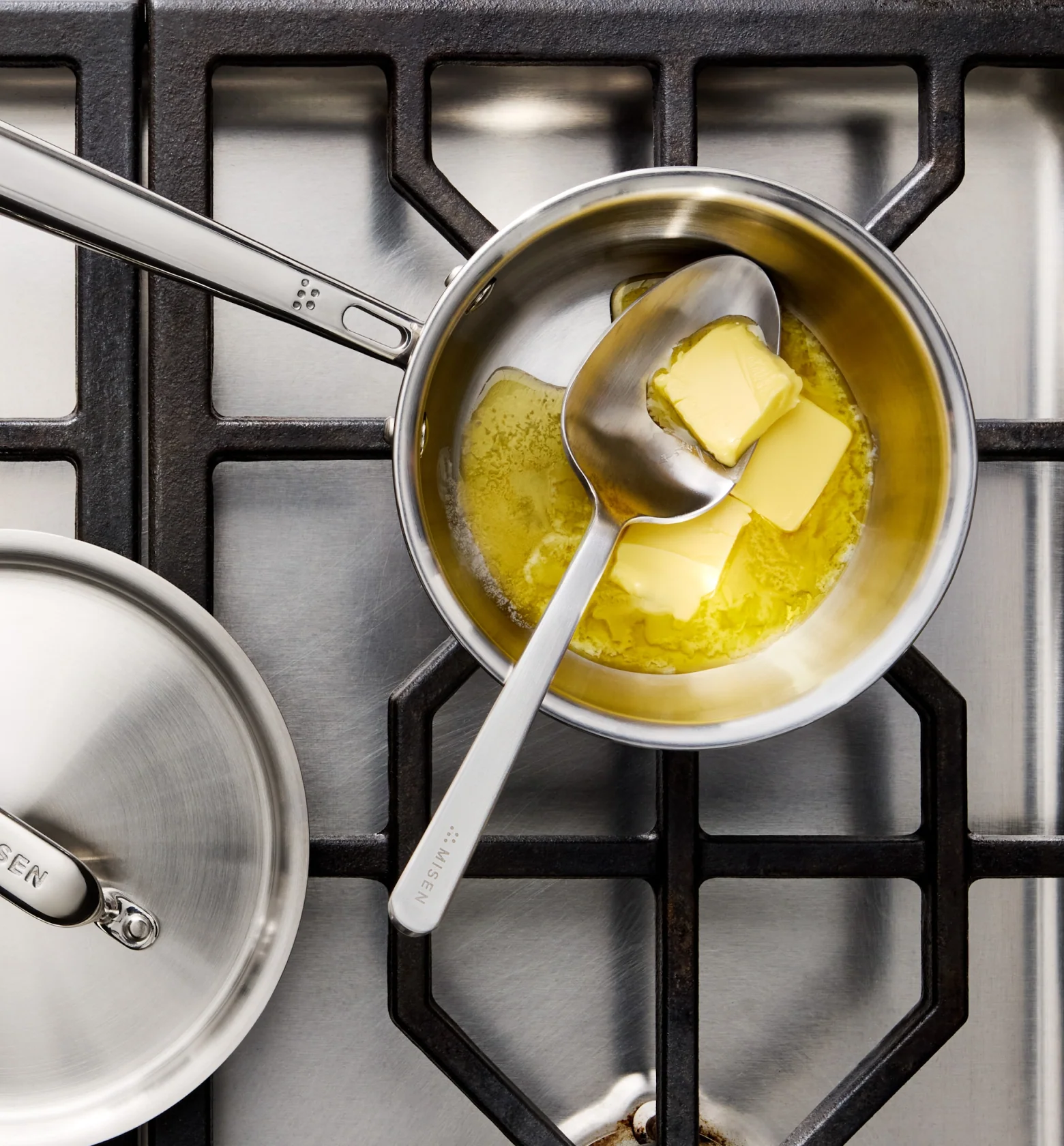 0.75 QT Stainless Steel Saucier - Image 4